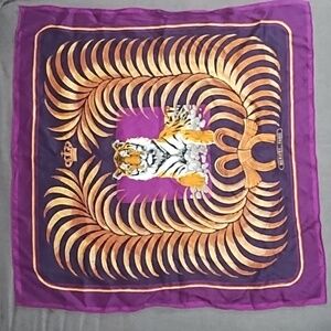 Authentic Hermès Pointu silk scarf